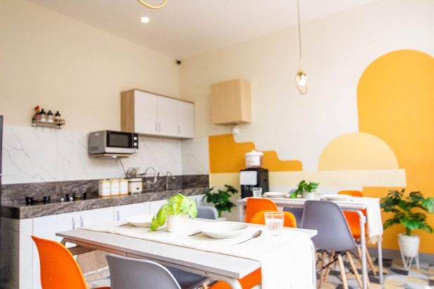 Kost 4 Lantai Furnish di Gajah Mada Jakarta Pusat