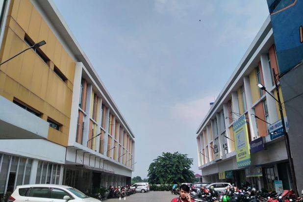Ruko 3 Lantai Di Ciputat Lokasi Paling Rame