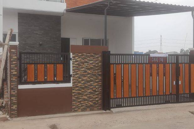 Rumah 2 Lantai 4 Kamar Tidur Siap Huni Di Bekasi Dekat Tol