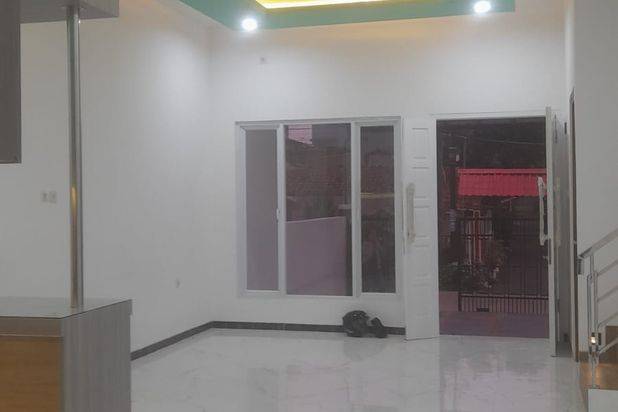Rumah 2 Lantai 4 Kamar Tidur Siap Huni Di Bekasi Dekat Tol