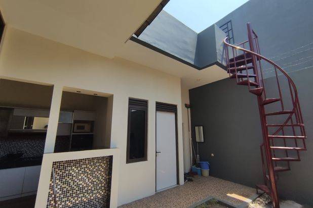 Disewakan Rumah Full Furnished dalam Komplek di Bandung Kota