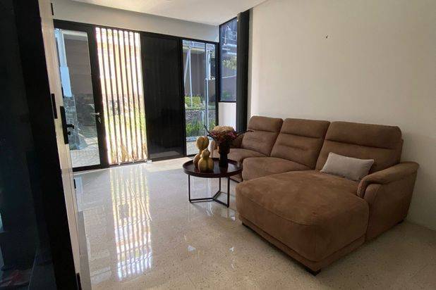 Dijual Rumah dalam Komplek di Ciwaruga Bandung Kota