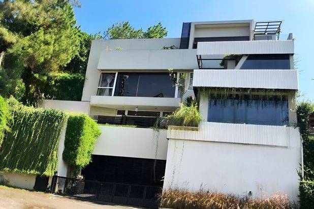 Dijual Rumah di Bukit Ligar Bandung Kota