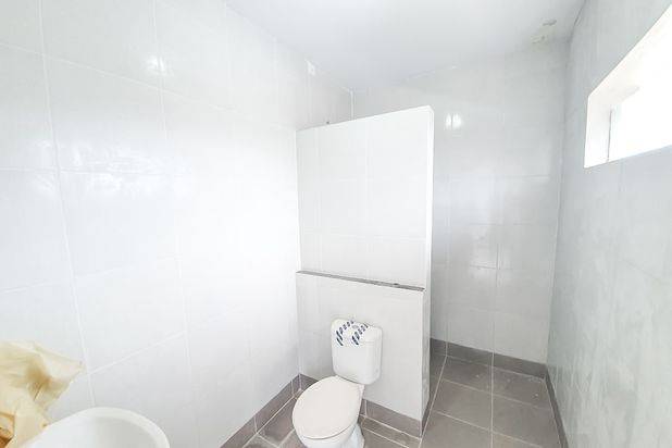 Rumah 2 Lantai Baru Unfurnished HGB di Grand Maganda, Batam