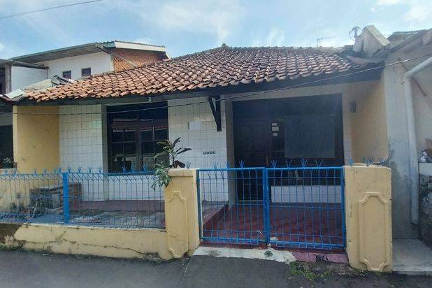 Jual Cepat Rumah 1,5 Lt di Antapani Dkt Dgn Griya