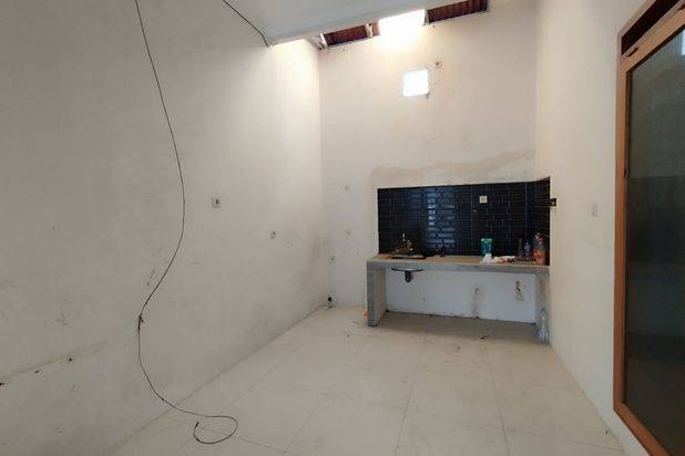 Rumah Minimalis di Cluster Cempaka Adipura