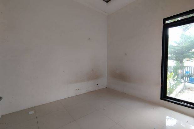 Rumah Minimalis di Cluster Cempaka Adipura