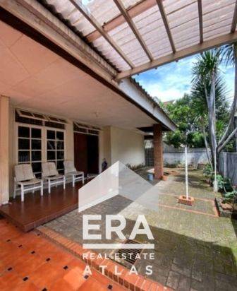 Rumah Mewah Strategis di Lebak Bulus, Cilandak