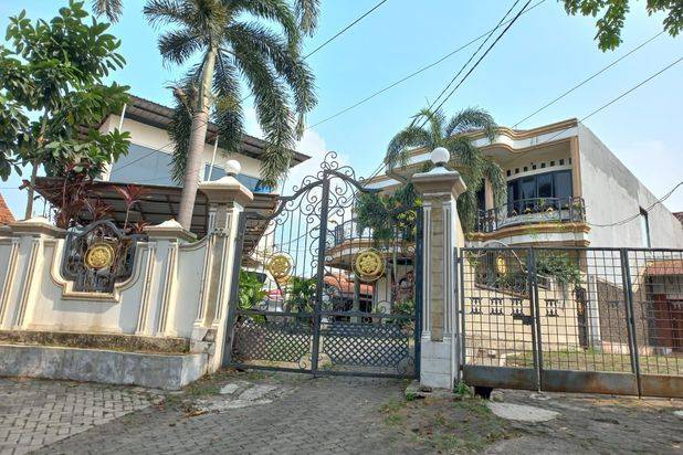 Dijual Cepat rumah tinggal & kost2an di Kebon Nanas Cikokol, Tgr