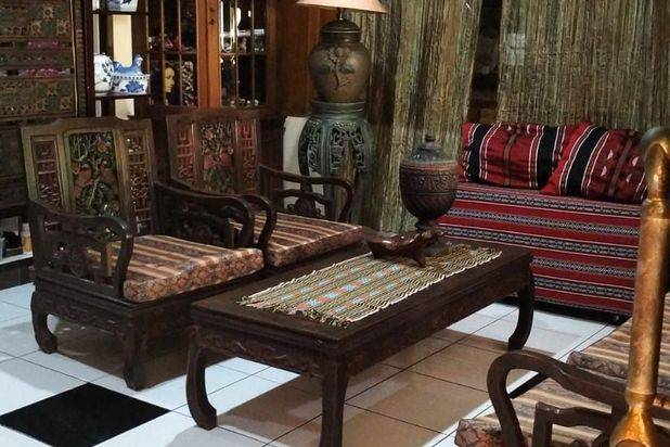 Rumah di Kencana Loka BSD dekat sekolah & stasiun KRL Rawabuntu