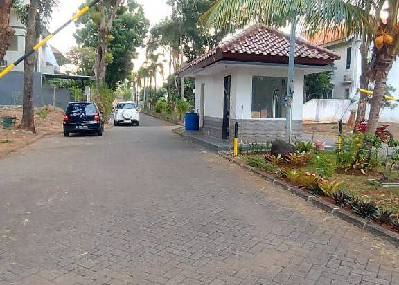 Kavling ngantong di Puspita Loka BSD dekat sekolah Al Azhar