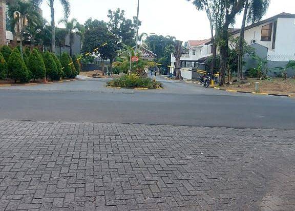 Kavling ngantong di Puspita Loka BSD dekat sekolah Al Azhar