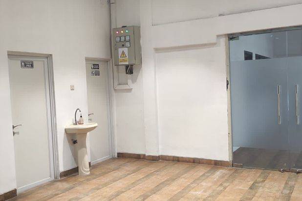 Gudang & kantor di kawasan Taman Tekno BSD Siap Pakai, Strategis