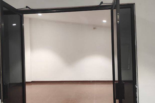 Gudang & kantor di kawasan Taman Tekno BSD Siap Pakai, Strategis