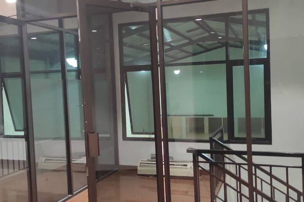 Gudang & kantor di kawasan Taman Tekno BSD Siap Pakai, Strategis