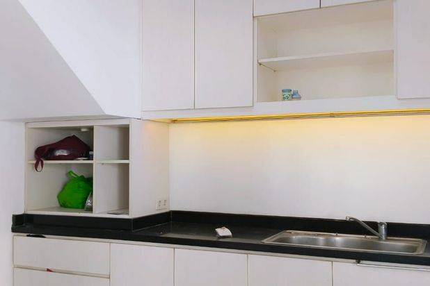 Rumah rapi siap huni Alam Sutera dekat St.Laurencia akses mudah