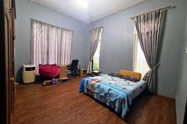 Dijual Rumah Mewah View Lapangan Golf Dan Danau di Batam