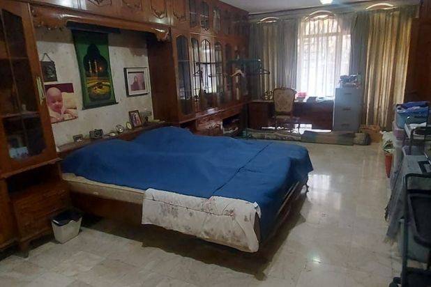 Jual cepat Rumah antik lokasi pusat kota Bandung Sayap Riau ,dkt taman Pramuka Bengawan,jarang ad tanah luas