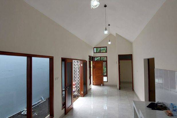Jual cepat Rumah Baru minimalis modern di Sleman Yogyakarta jarang ada ,siap huni Bagus harga Nego Rumah Baru