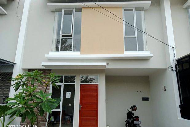 Jual cepat Rumah Baru Margahayu Metro MIM termurah jarang ada harga discont 800 jutaan ! Ready desain minimalis 2 Lt,cantik ada taman belakang