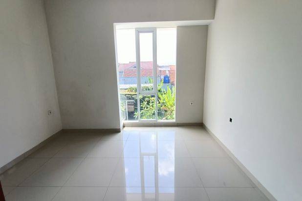 Jual cepat Rumah Baru Margahayu Metro MIM termurah jarang ada harga discont 800 jutaan ! Ready desain minimalis 2 Lt,cantik ada taman belakang