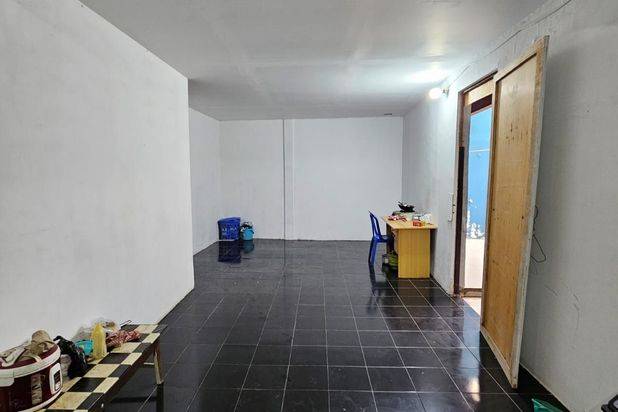 Jual cepat Rumah Murah 2 Lt luas di Gegerkalong dkt KPAD UPI pondok hijau setiabudi jarang ada .lokasi strategis rumah klasik