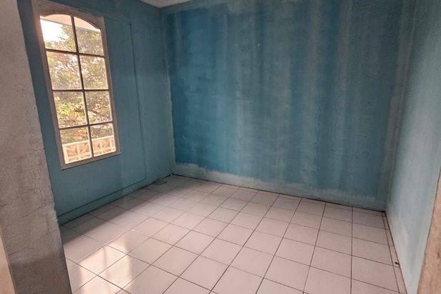 Jual cepat Rumah Murah 2 Lt luas di Gegerkalong dkt KPAD UPI pondok hijau setiabudi jarang ada .lokasi strategis rumah klasik
