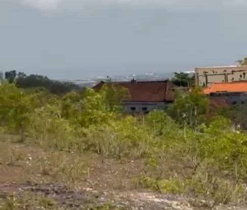 Di jual cepat Tanah Murah kampial nusa Dua ,Jl Dharmawangsa,Nusa DuaBenoa Kuta Selatan ,Badung, Bali.jarang ada ,jalan Bagus sudah aspal