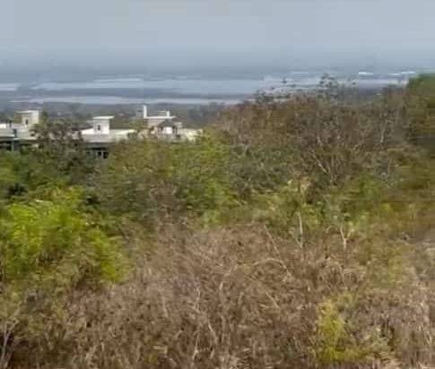 Di jual cepat Tanah Murah kampial nusa Dua ,Jl Dharmawangsa,Nusa DuaBenoa Kuta Selatan ,Badung, Bali.jarang ada ,jalan Bagus sudah aspal