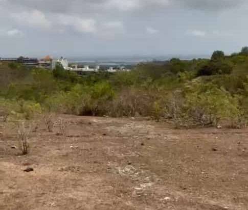 Di jual cepat Tanah Murah kampial nusa Dua ,Jl Dharmawangsa,Nusa DuaBenoa Kuta Selatan ,Badung, Bali.jarang ada ,jalan Bagus sudah aspal