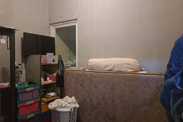 Jual cepat BU Rumah di Cluster pinus Regency ,Soekarno hatta jarang ada harga 500 jutaan KT 3 ,siap huni minimalis cluster murah