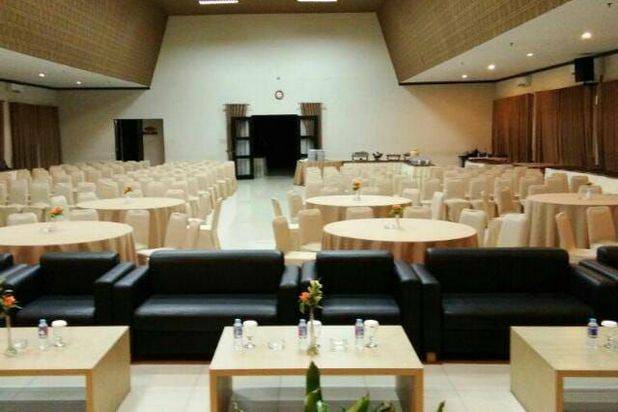 Hotel Bandung lembang main road, aktif, bagus, ovcupancy oke