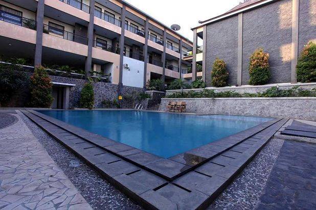 Hotel Bandung lembang main road, aktif, bagus, ovcupancy oke