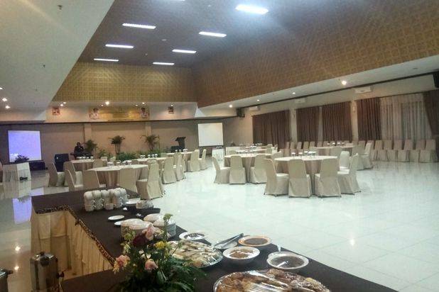 Hotel Bandung lembang main road, aktif, bagus, ovcupancy oke