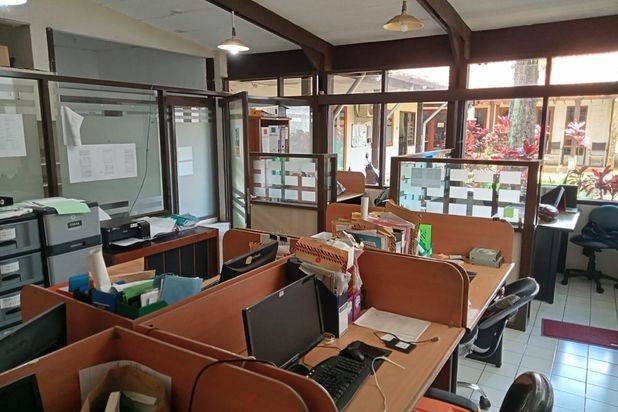 Di jual Rumah Murah lokasi elit pusat kota luas Sayap Cipaganti Pasteur sukajadi Cck U/Kantor/ Mess/kosan.jarang ada jual murah