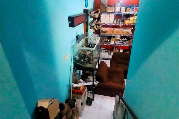 Di jual Cepat Ruko3 Lantai Murah ,kokoh Mainroad komplek Batununggal Indah ,jarang ada lokasi trategis Cck U/ usaha