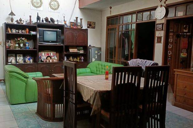 Jual cepat Rumah Murah komplek Arcamanik Endah jarang ada harga Murah ,tanah luas lokasi strategis