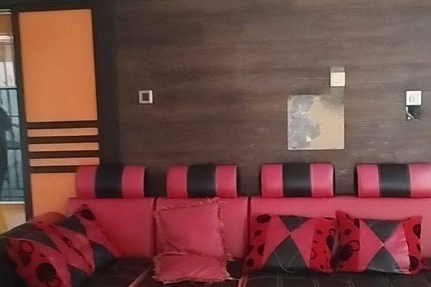 RUMAH HOOK CANTIK di LEGENDA MALAKA