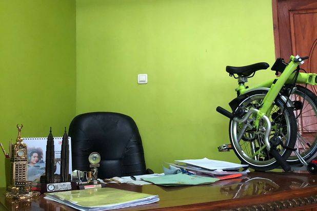 Ruko di Raya Wahidin Bunder Kebomas Gresik