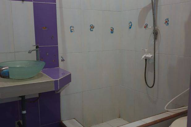 Rumah di Alam Bukit Raya Kebomas Gresik