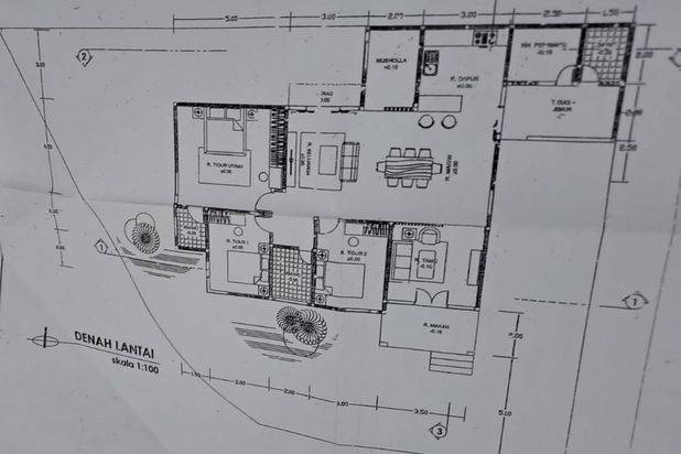 Rumah Lingkungan Elit Gkb Manyar Gresik