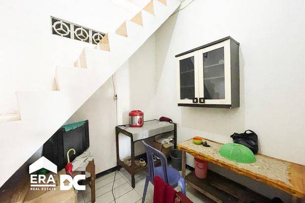 Rumah tengah kota Semarang murah dekat kampus Undip Tembalang tol cocok untuk kos dijual di Tanjungsari Tembalang Semarang atas