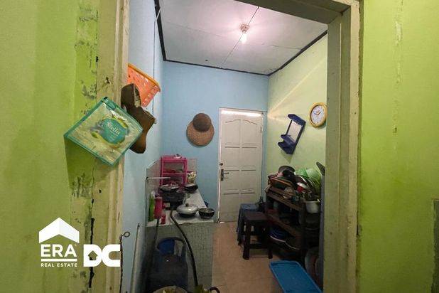 Rumah tengah kota Semarang murah dekat kampus Undip Tembalang tol cocok untuk kos dijual di Tanjungsari Tembalang Semarang atas