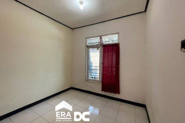 Rumah tengah kota Semarang murah dekat kampus Undip Tembalang tol cocok untuk kos dijual di Tanjungsari Tembalang Semarang atas