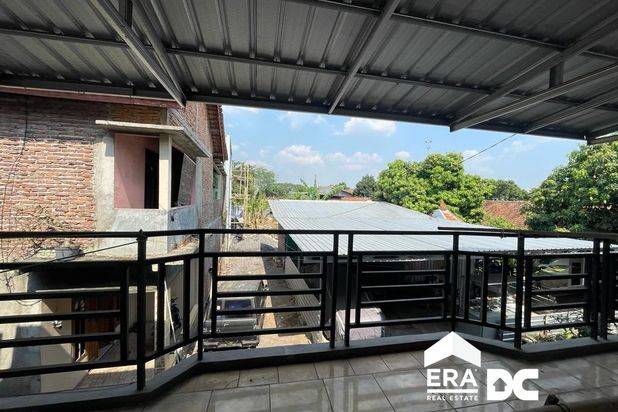 Rumah tengah kota Semarang murah dekat kampus Undip Tembalang tol cocok untuk kos dijual di Tanjungsari Tembalang Semarang atas