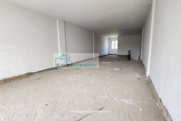 Dijual 2.3 Milliar Ruko Taman Golf Residence 3 Sukajadi