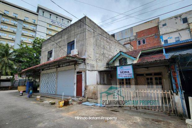 Disewakan 65juta Tahun Rumah Batam Park Nagoya Depan Acia Ikan Bakar
