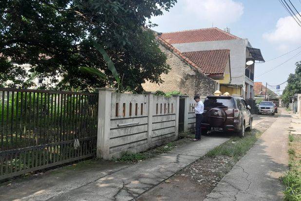 Tanah Dekat Stadion Pakansari di Jalan Cibinong Bogor Murah SHM