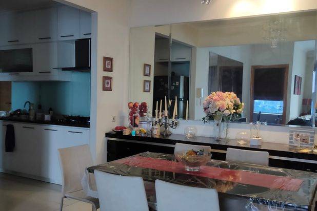 Apartemen Senayan Residence, 3br, 165sqm, Furnished, Private Lift