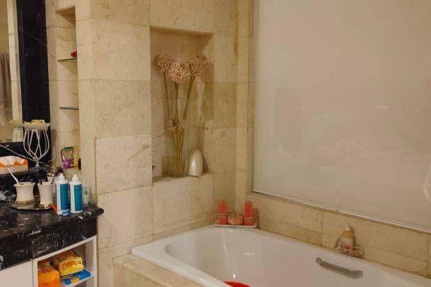 Apartemen Senayan Residence, 3br, 165sqm, Furnished, Private Lift
